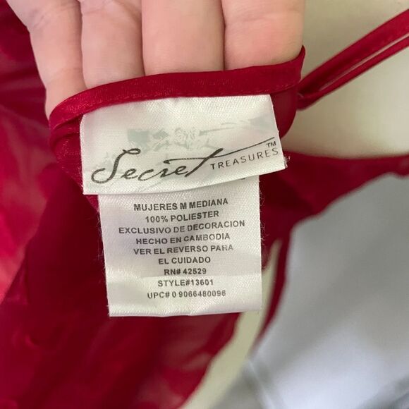 NWOT Secret Treasures Sexy Red Teddy - M - Picture 5 of 7